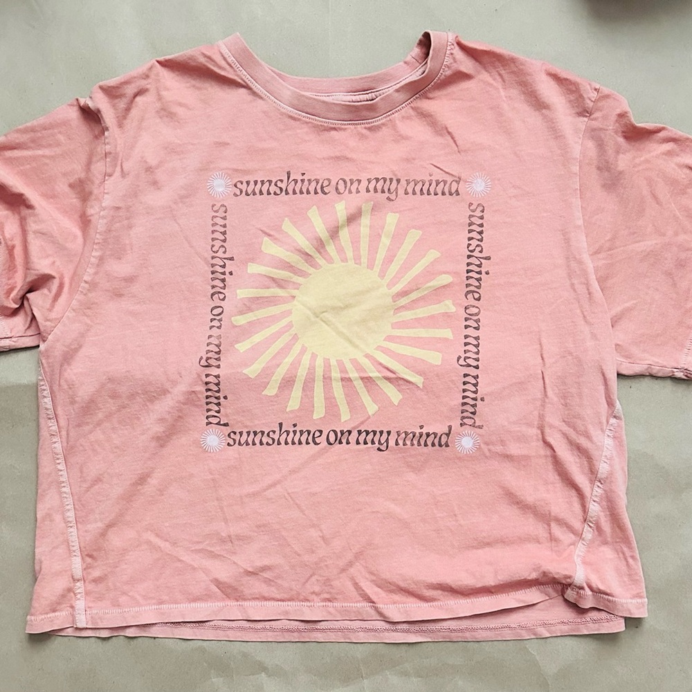 American Eagle Outfitters Coral Tee